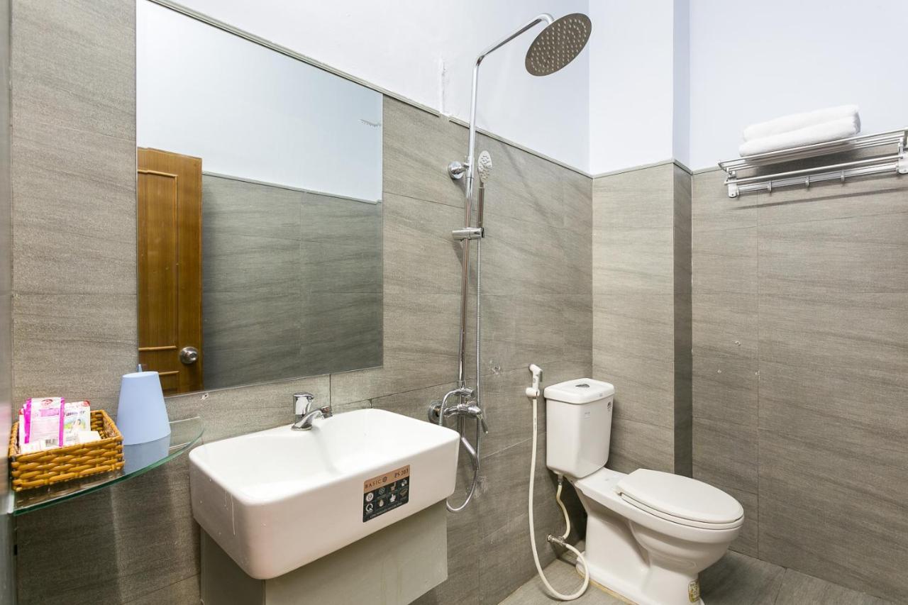 Hotel Saigoncucu Near Bui Vien Town Ho Chi Minh City