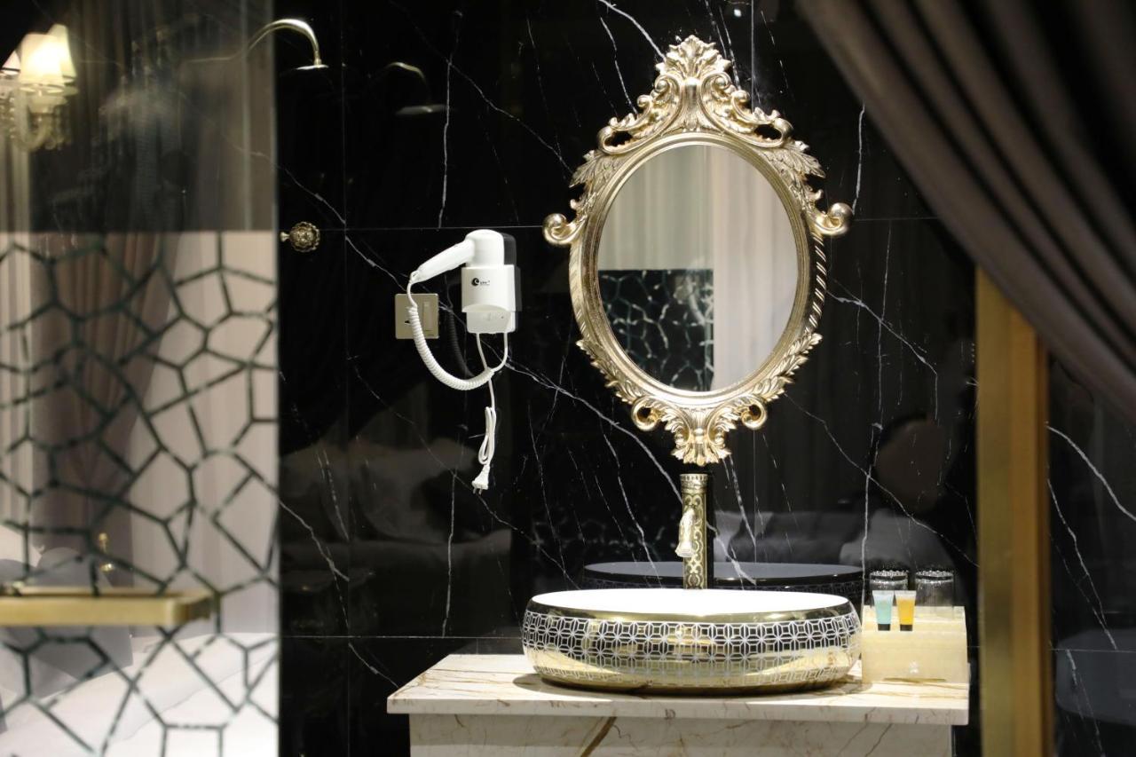 Hotel Enjoy 7 Ho Chi Minh City