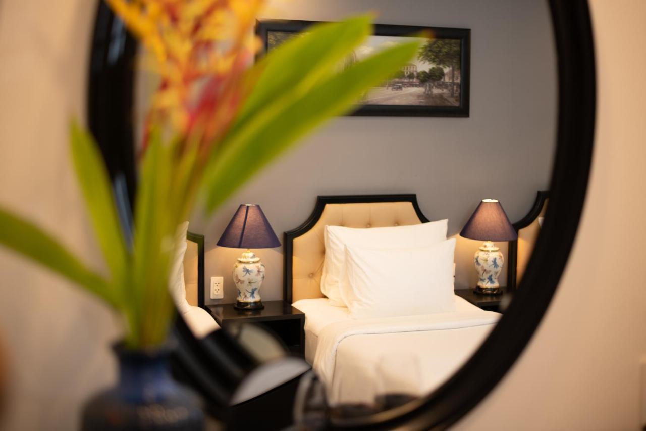 Hotel Adora Art Ho Chi Minh City
