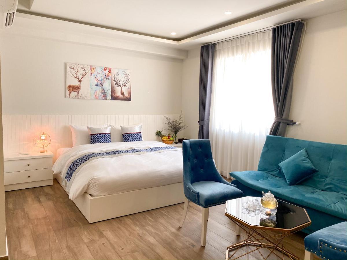 Pandora Hotel