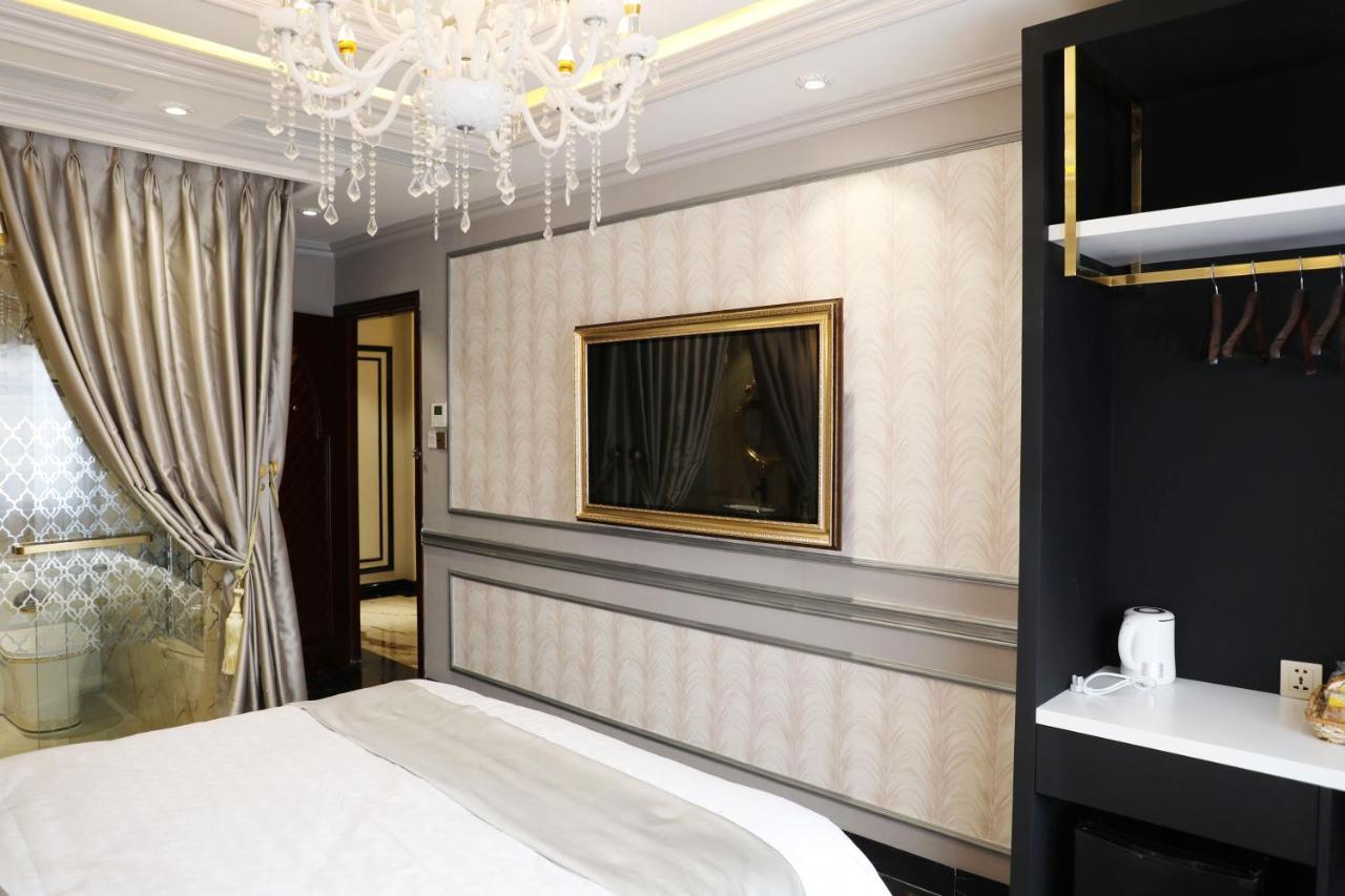 Enjoy 7 Hotel