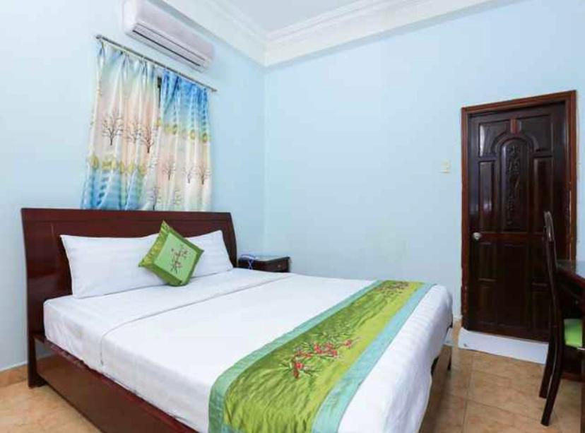 Ha Trang 2* Ho Chi Minh City