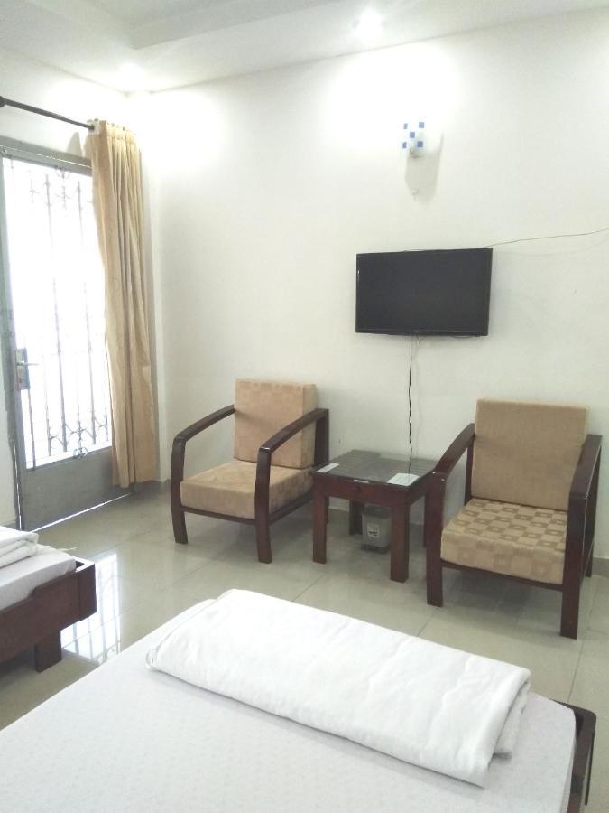 Hotel Truong Chinh Sach Cong Va Phat Trien Nong Thon *