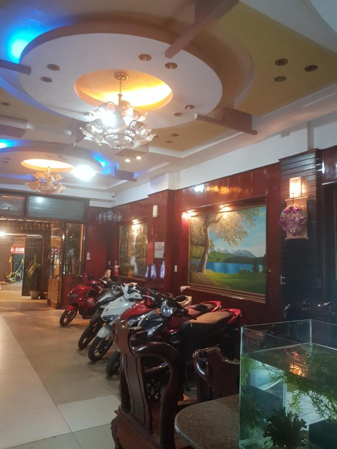 Hotel Khach San Nhat Quynh Anh *