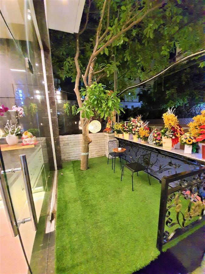Mars & Venus Hotel 3*