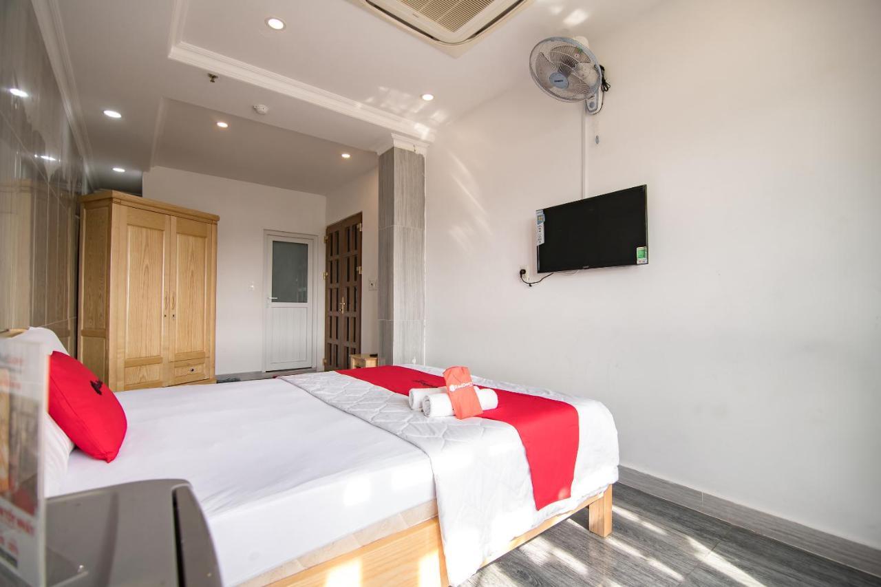 Hotel Reddoorz Near Tan Son Nhat Golf 2 Ho Chi Minh City