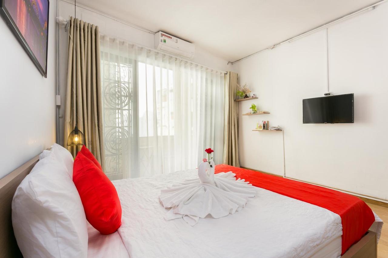 Hotel Saigoncucu Near Bui Vien Town