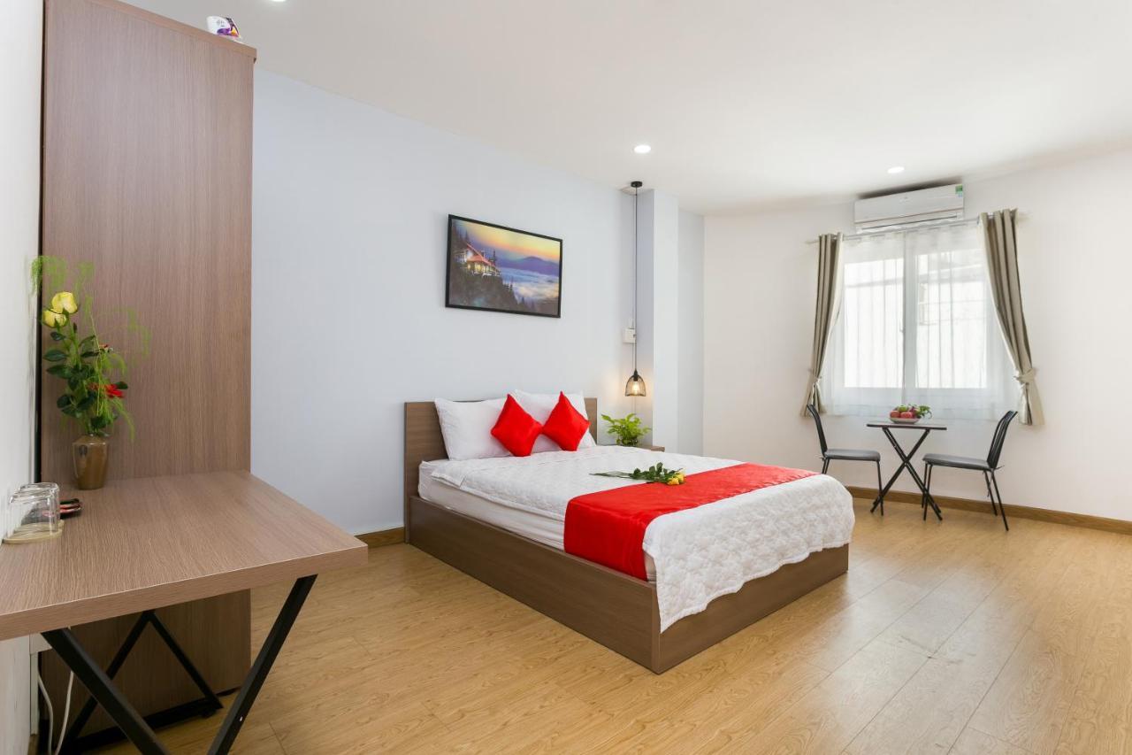 Hotel Saigoncucu Near Bui Vien Town