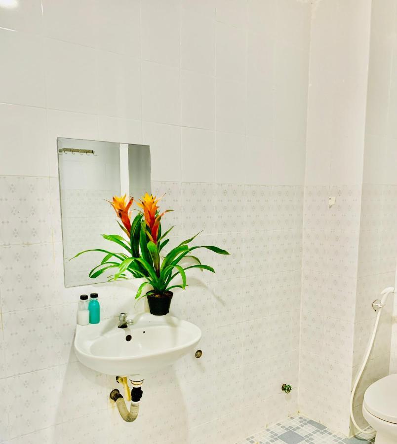 Bsun Saigon Homestay *