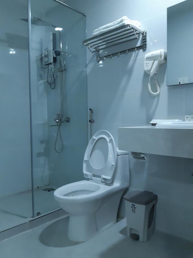 The Six 2* Ho Chi Minh City