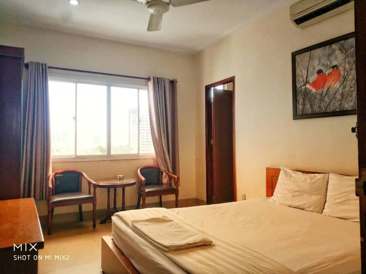 The Six Hotel-hoang Long Son 3 Hotel 2*