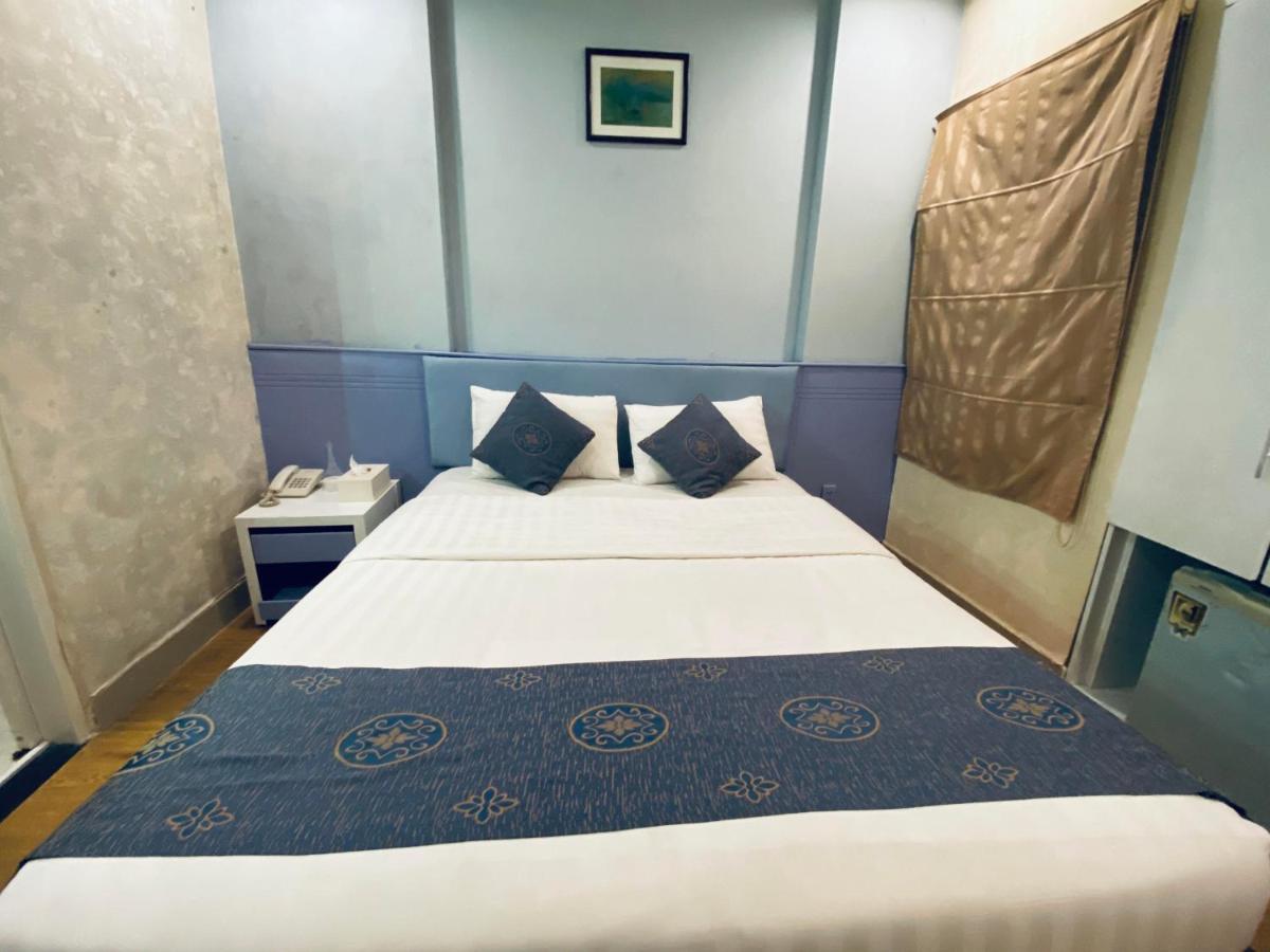 Hotel 99 Bui Vien 2*