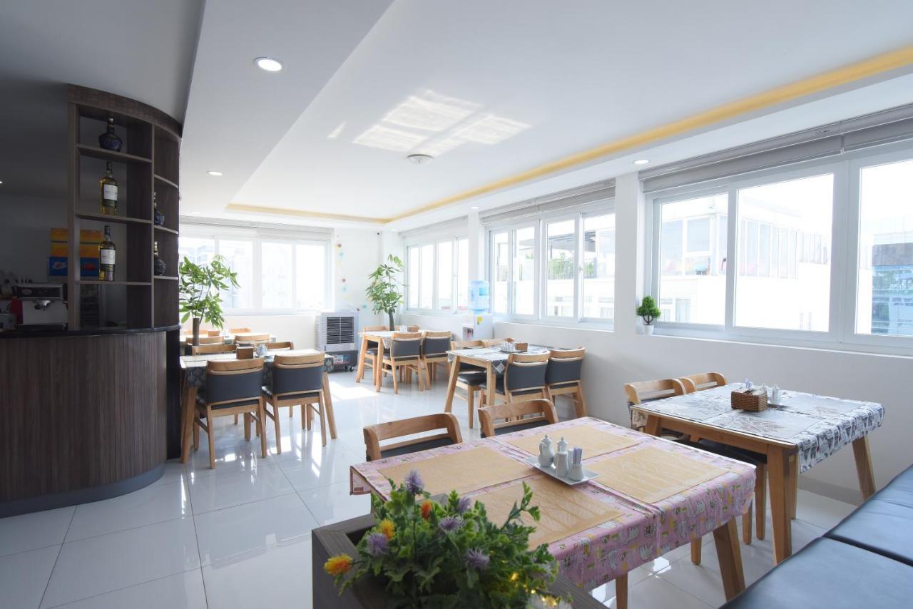 Hotel Hera Airport