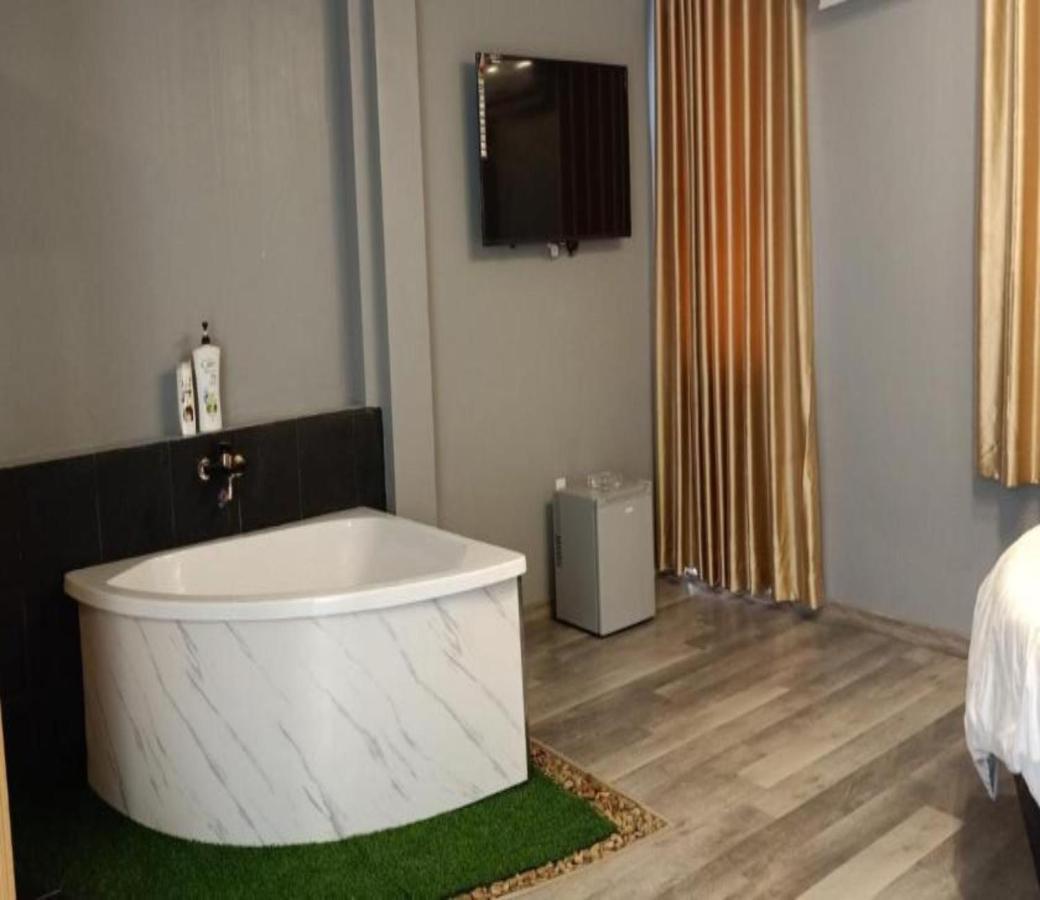 Oyo 705 Lucy House 2* Bandar Ho Chi Minh