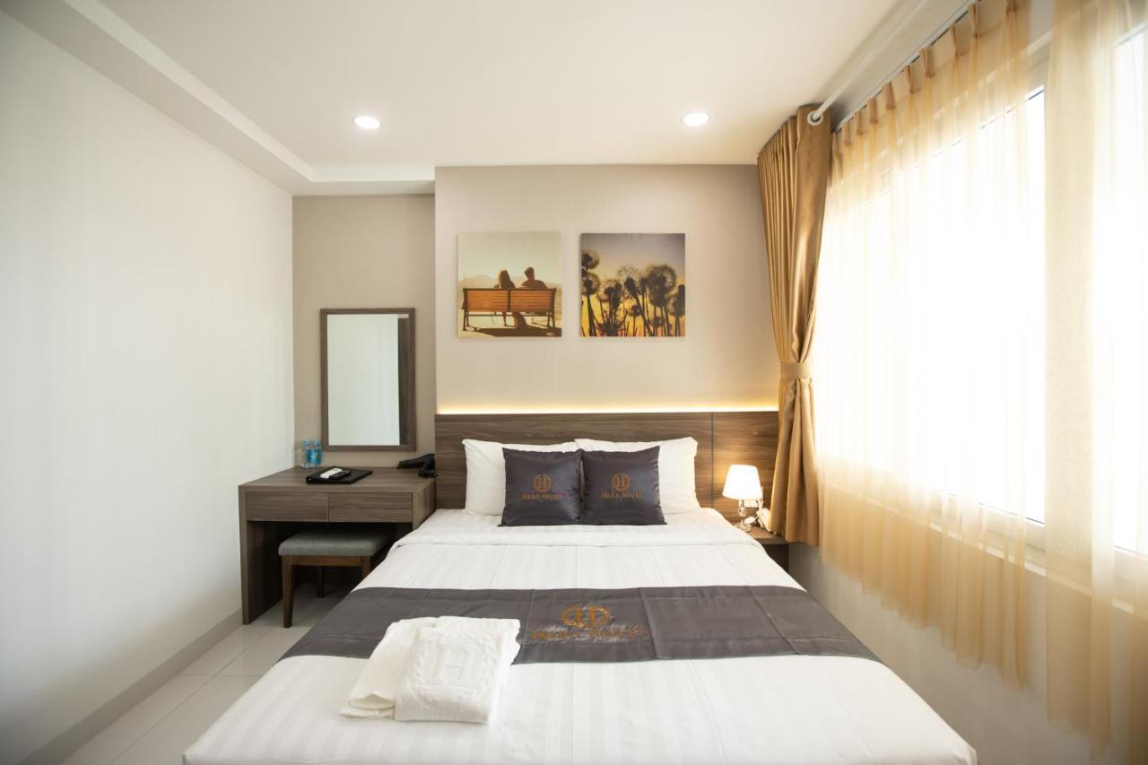 Hera Airport 3*