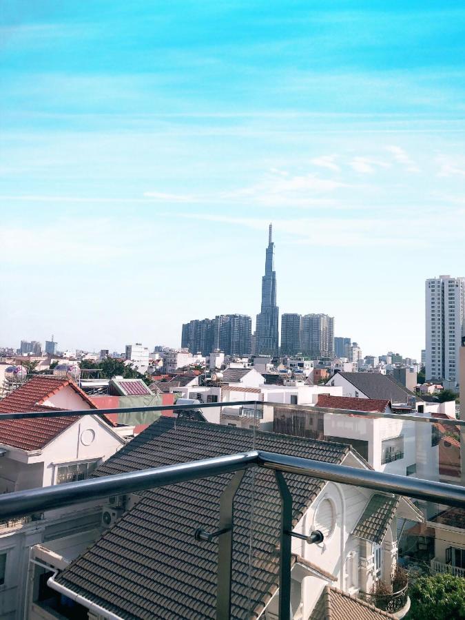 Aurora Western Village Khách sạn