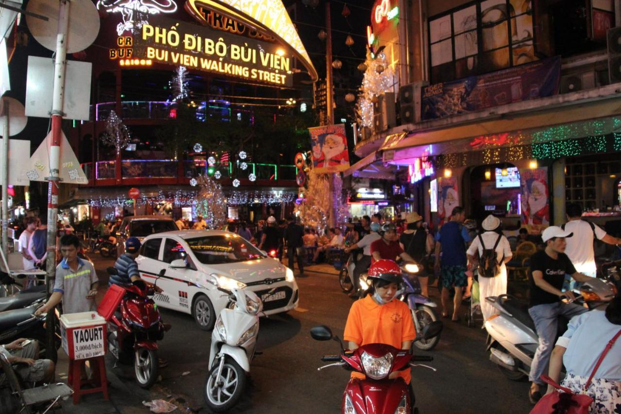 The Art - Nice To Saigon Homestay