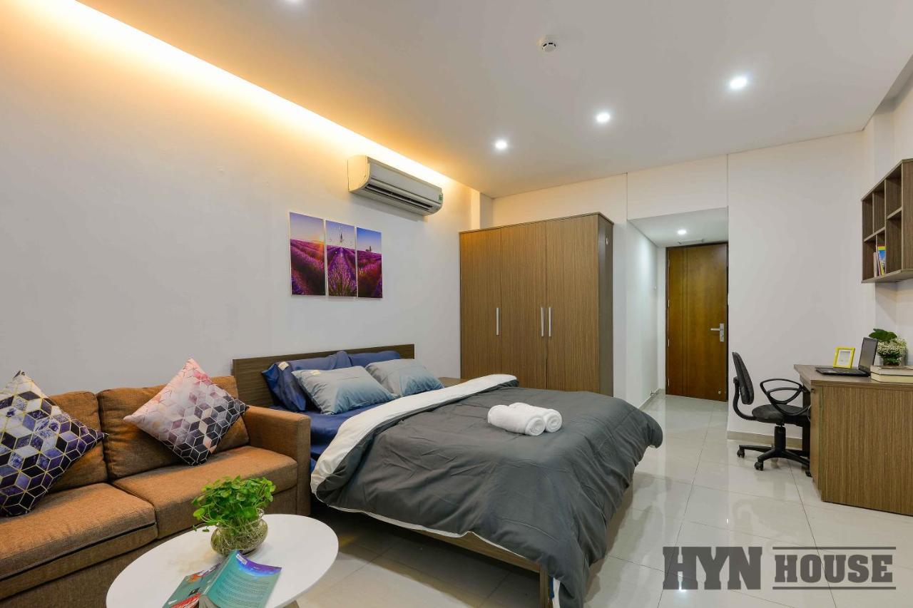 Hyn Houses *