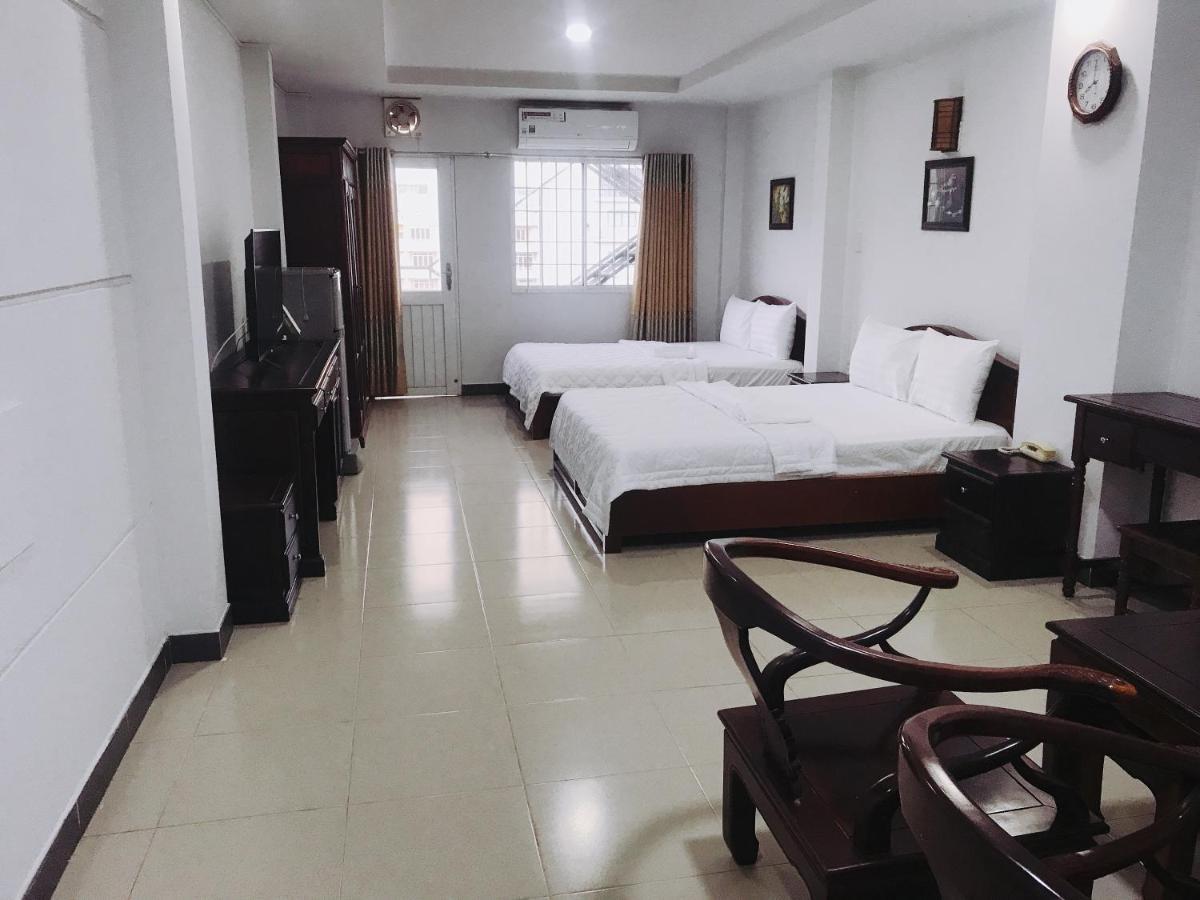 Hotel Khach San Mai Lan
