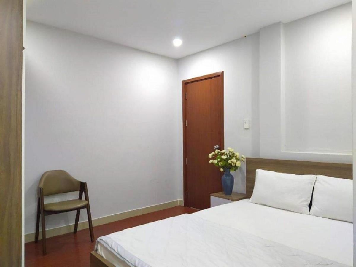 Venus - 2i1a Bach Dang P2 Tan Binh Ho Chi Minh City