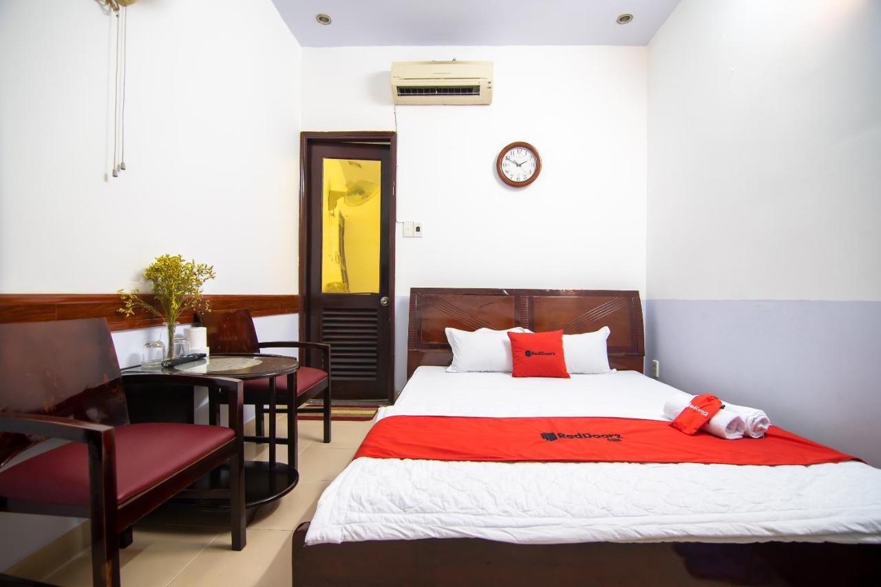 Hotel Reddoorz Hoang Minh