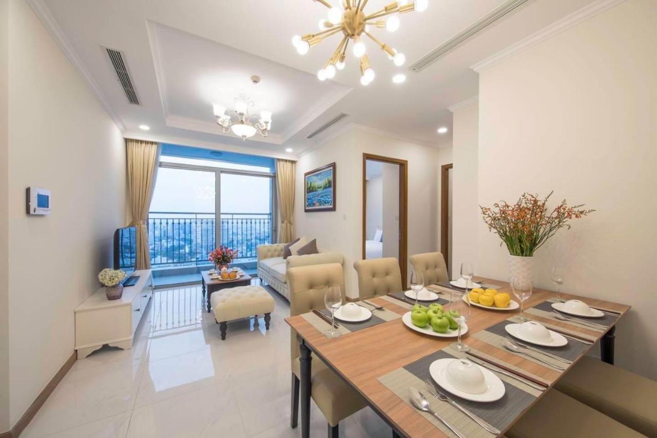 Vinhomes Landmark 81 - Luxstay Condotel Aparthotel *