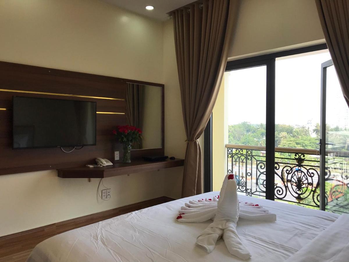 Winston Riverside TP. Hồ Chí Minh