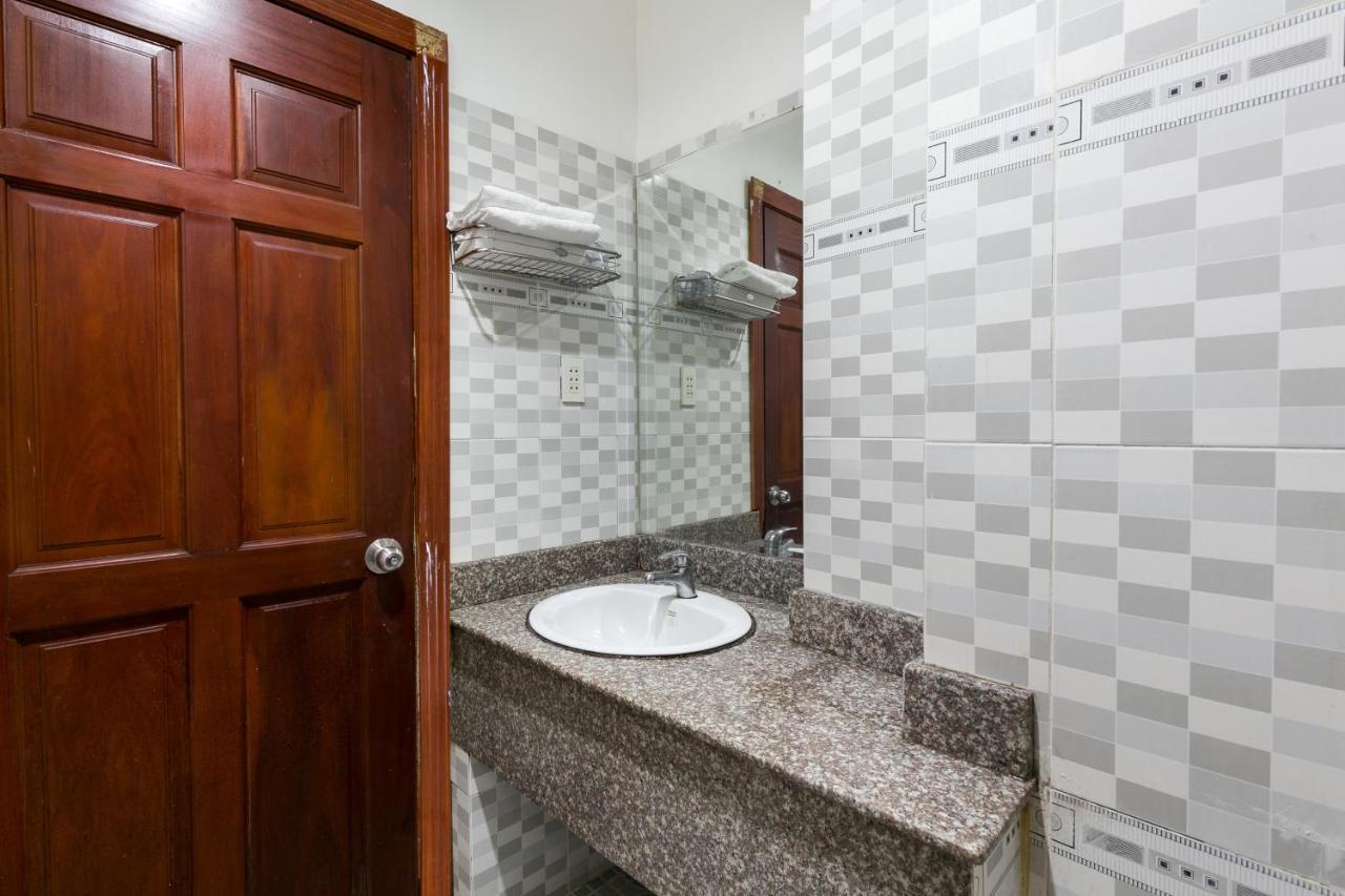Hotel Oyo 975 Trung Nam
