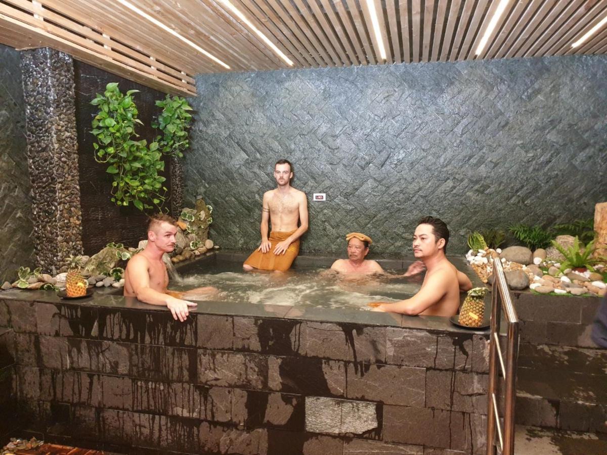 Apartment Saigon Hot Spring