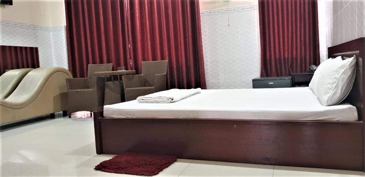 Khach San Minh Minh Hieu Hotel