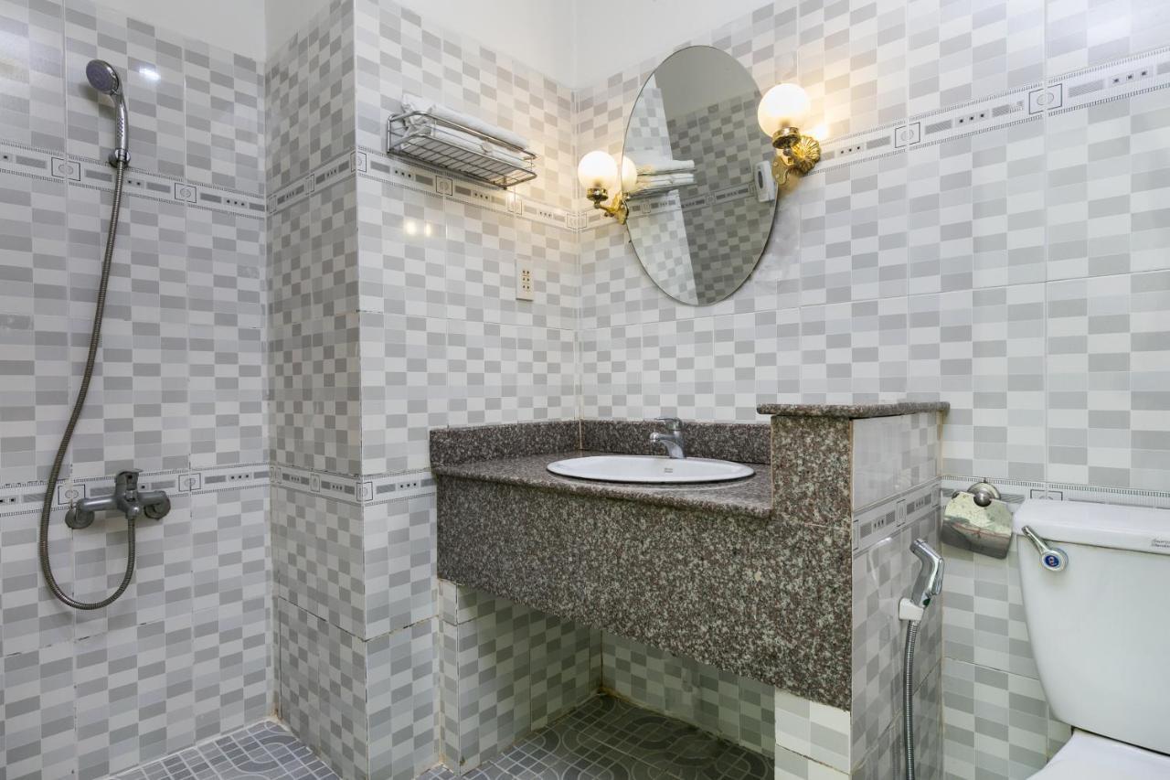 Oyo 975 Trung Nam Hotel 2*