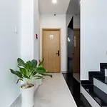Cozrum Homes Ly Chinh Thang