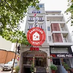 Oyo 1108 Iboss Hotel