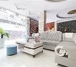 Reddoorz Plus Near Tan Dinh Market 2