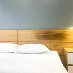 Full House Retreat - The Water Front