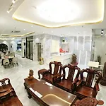 Dinh Phat Hotel