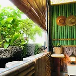Sai Gon 1979 Hotel