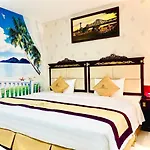 Le Saigon Hotel