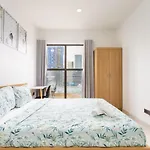 Spacious Studio-Saigon Royal-Hana\'S Apart-14