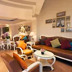 Roseland Corp Hotel
