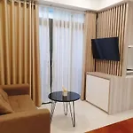 S79 Happy Hotel 2