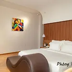 Galaxy Hotel 3