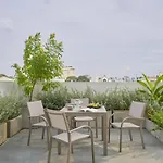 M Village Living Le Van Sy