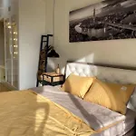 Cozy 2 Bedrooms Masteri Thao Dien Apartment