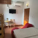 Phu Gia Hotel 1609