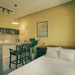 Stay&Chill - S.4: Indochine Loft Nearby Bui Vien