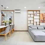 Qhome Dlux 2Pn