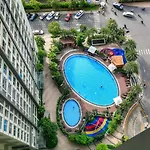 Vinhomes Premium Residences