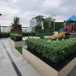 The Rixx Amazing Apartment In D1/Bathtub/Pool/Gym