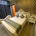 Ken 2 Hotel